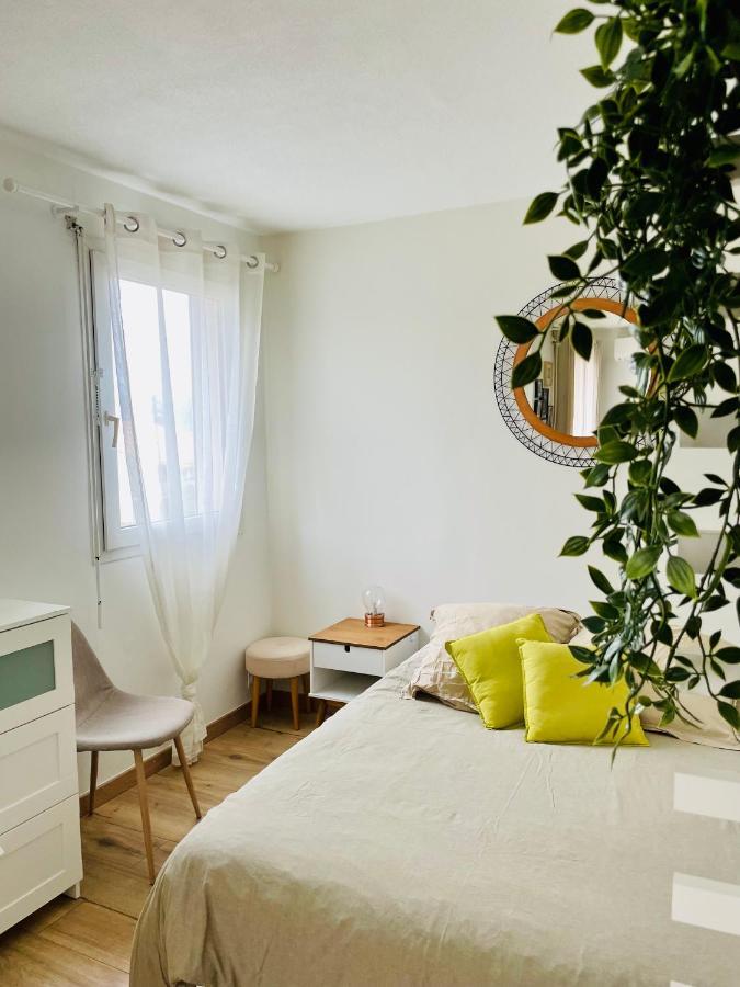 Studio Cosy Avec Terrasse Et Garage Saint-Laurent Du Var Limitrophe Nice Eksteriør bilde